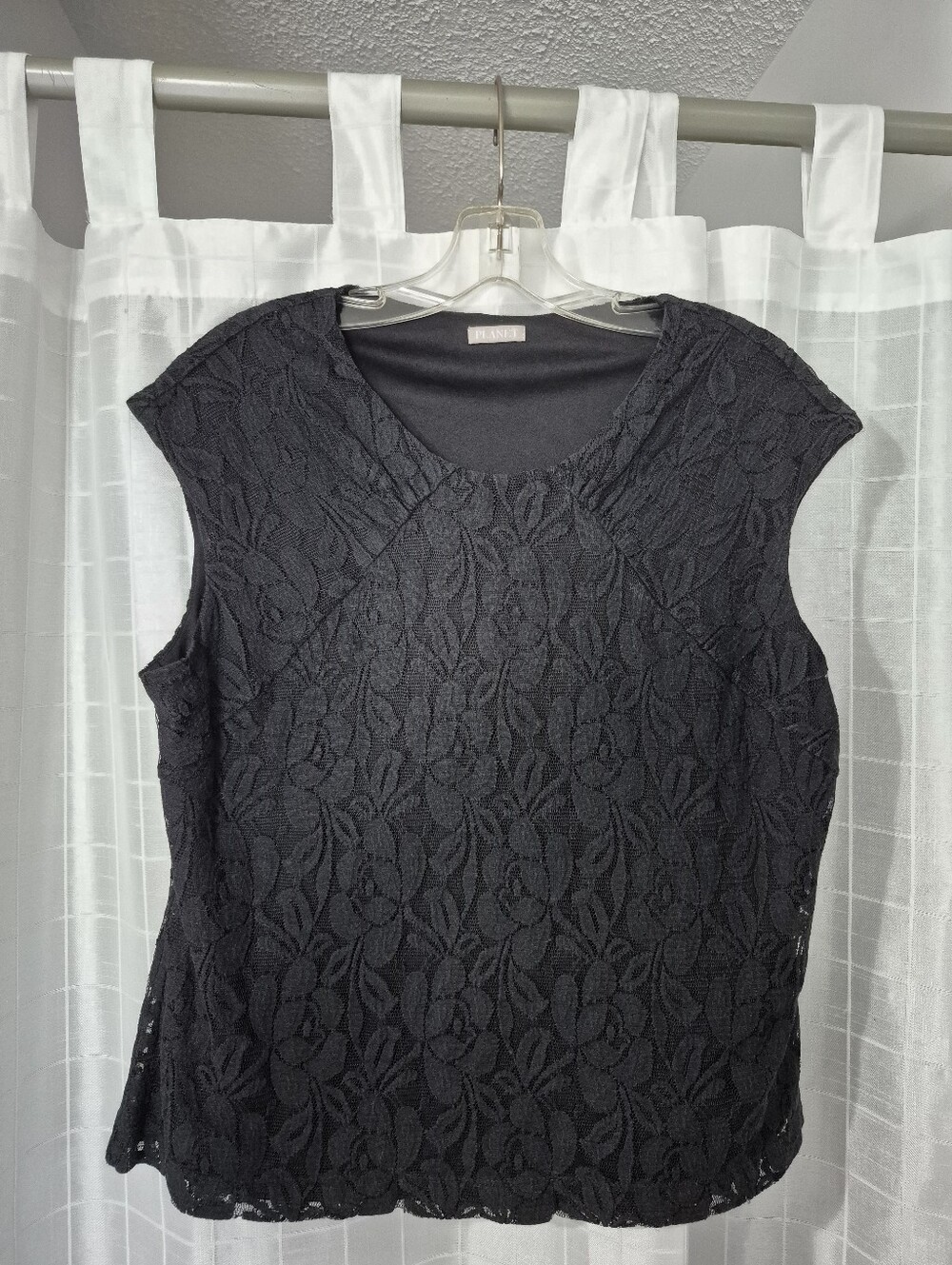 Planet Black Floral Lace Sleeveless Shell Top, Size 16